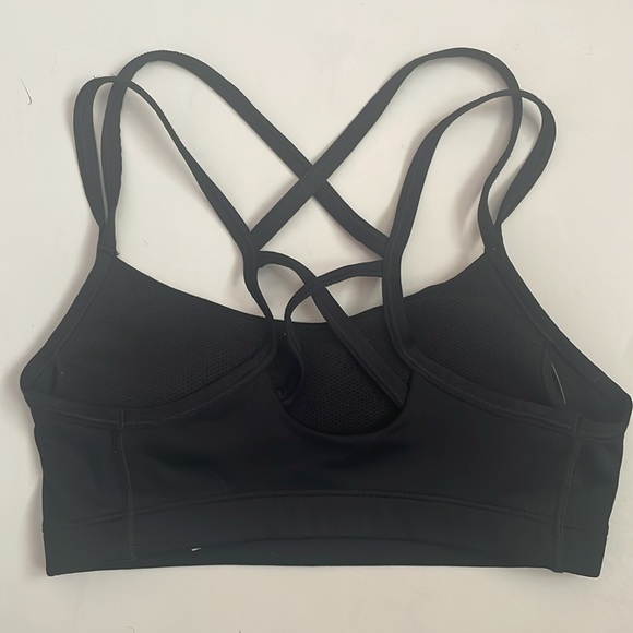 Black Nike Sports Bra size Small - Picture 2 of 4